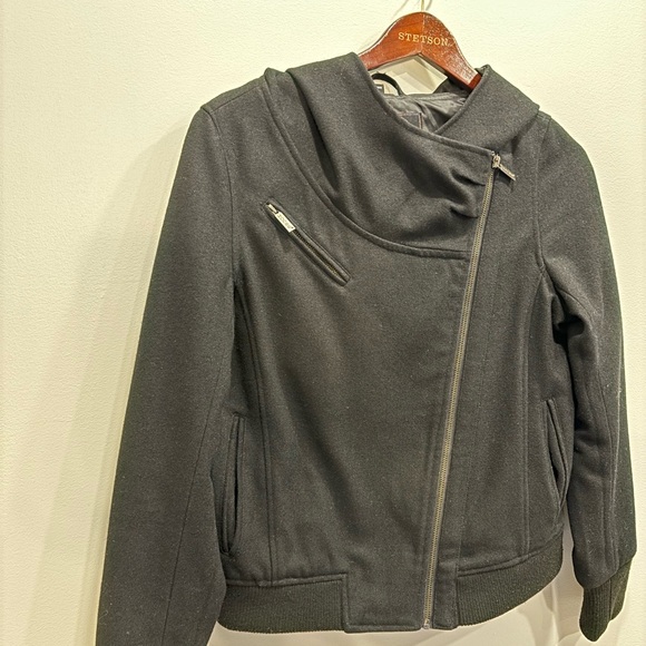 Black wool blend HONEE bomber jacket. - Picture 4 of 14